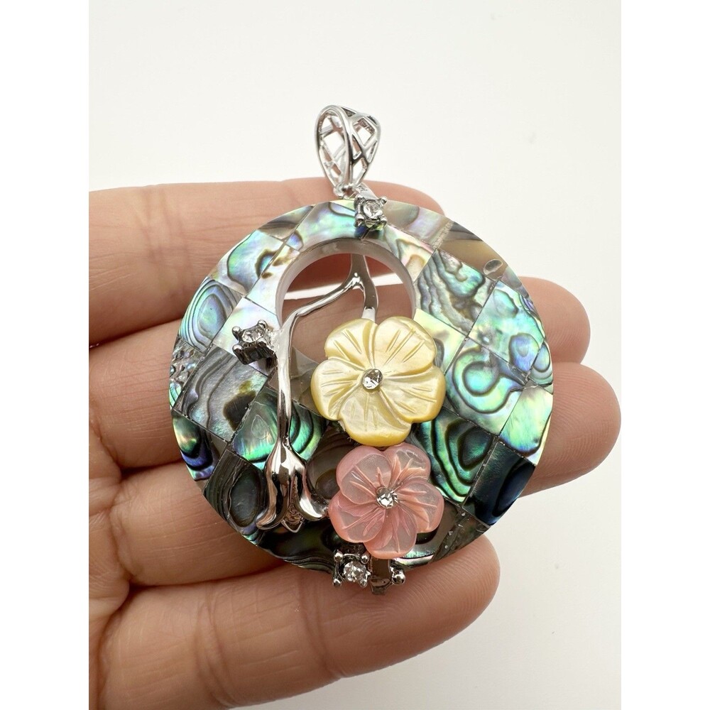 Natural Abalone Mother Of Pearl Flower Pendant Silver Tone